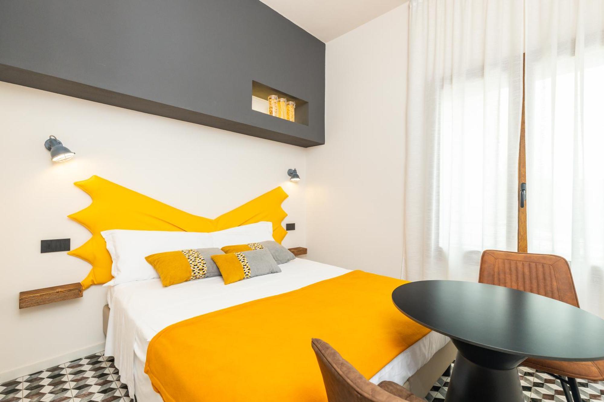 Iknos Accommodation 토르톨리 외부 사진